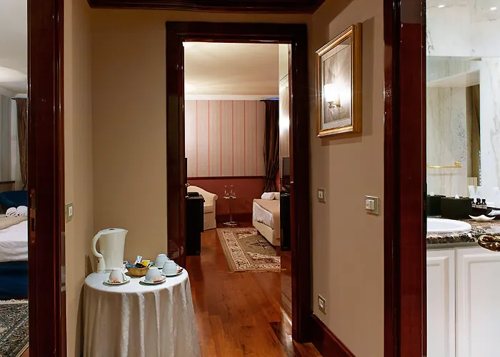 فندق مبيت وإفطار Residenza Borsari 4*