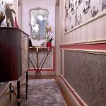 Residenza Borsari 4*